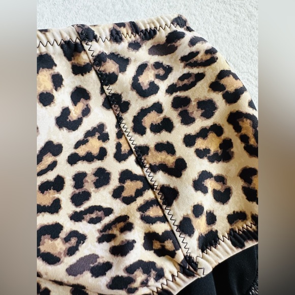 Mouille Women's Black Brown Two Piece High Waist Swimsuit Bikini Animal Print S - Picture 4 of 4